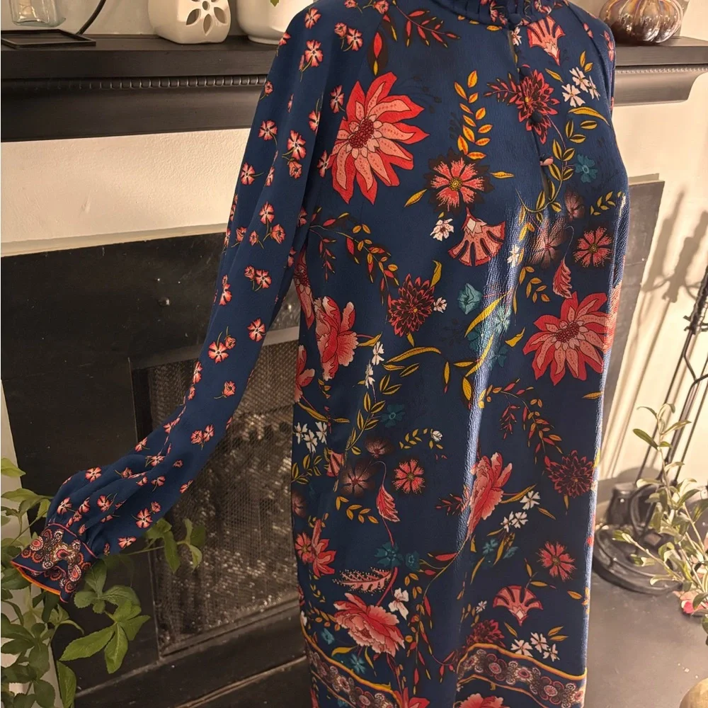 LOFT Iconic Blue Floral Long Sleeve Dress - Picture 4 of 14